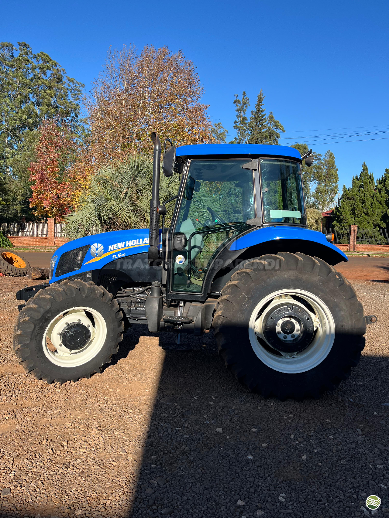 TRATOR NEW HOLLAND NEW TL5.80 Tração 4x4 Golin Tratores TUPARENDI RIO GRANDE DO SUL RS